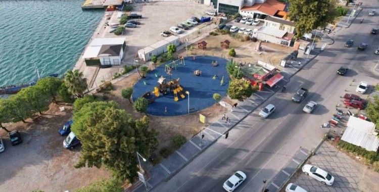 Ayvalık’ın yeni parkları göz kamaştırıyor
