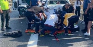 Esenler'de otomobil ile motosiklet çarpıştı: 1 yaralı