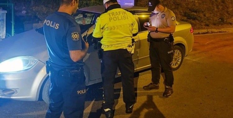 Sinop'ta şok uygulama: 5 araç trafikten men edildi