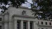 Fed yetkililerinden faiz oranlarının yüksek tutulmasına destek