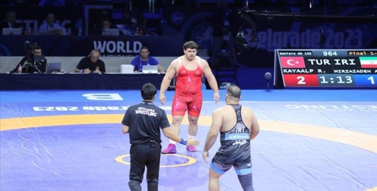 Milli güreşçi Rıza Kayaalp, Dünya Güreş Şampiyonası'nda gümüş madalya kazandı