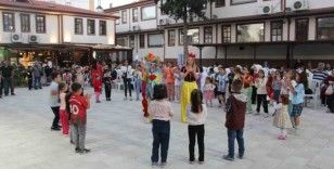 Osmaneli Panayırı renkli görüntülere ev sahipliği yapmaya devam ediyor
