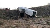 Erzurum'da yolcu otobüsü şarampole devrildi, 3 kişi hayatını kaybetti, 22 kişi yaralandı