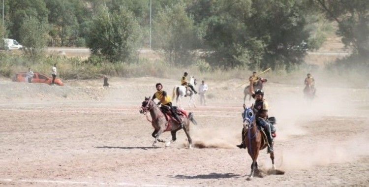 Türkiye Cirit Şampiyonası’nda birinci Erzurum ikinci Bayburt oldu
