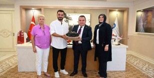 Antalya Büyükşehir destekledi genç çiftçiler üretti
