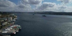 Preveze Deniz Zaferi’nin 485’inci yıldönümünde 15 savaş gemisi Boğaz’dan geçti

