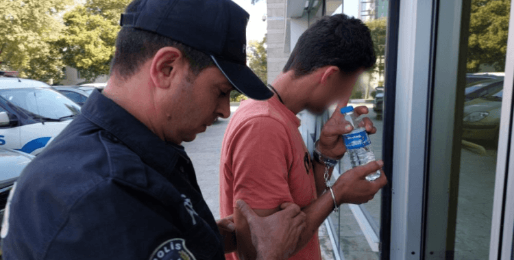 Samsun'da 3 yerden hırsızlık yapan şahıs yakalandı