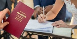 Erzincan’da evlenen çiftlerin sayısı 2022 yılında bin 317 oldu
