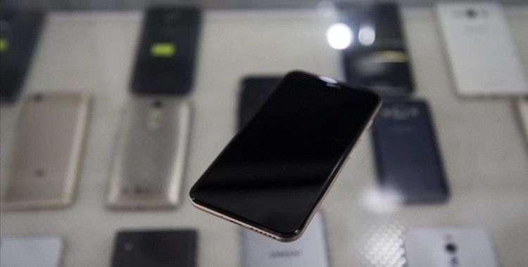 Türkiye'de satılan cep telefonlarının yarısından fazlası 9 bin 500 TL'nin altında