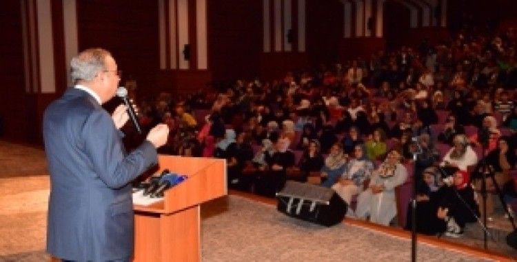 Mevlid-i Nebi Haftası dolayısıyla 'Gençlik Buluşması' etkinliği düzenlendi