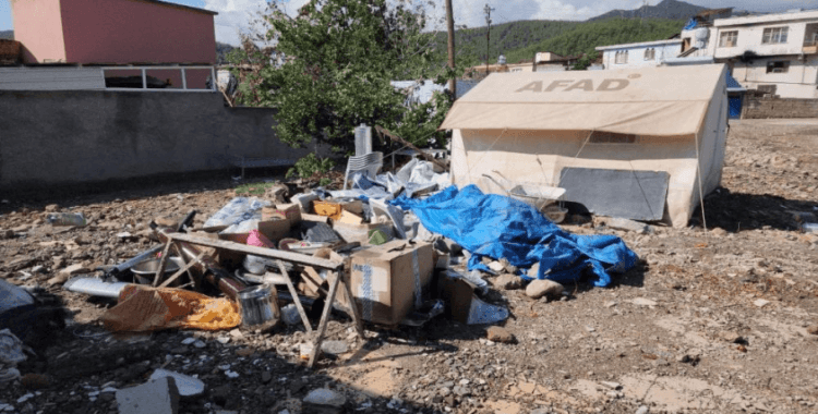 Akrabaları tarafından öldürülüp çuval içinde dereye atılan kadının cesedi bulundu