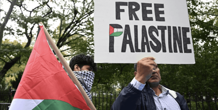 ABD'de cuma namazı sonrası Filistin'e destek gösterileri yapıldı