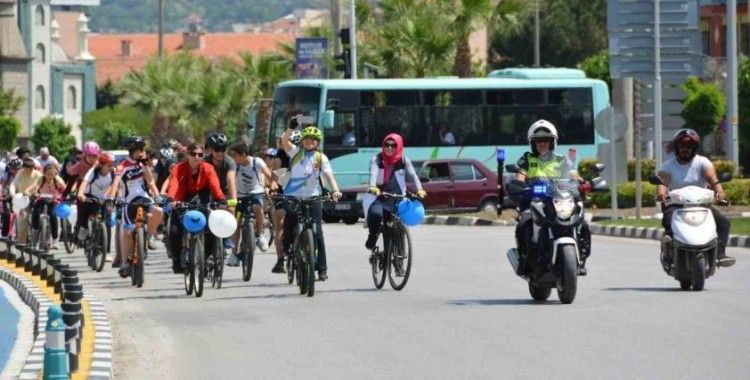 Yüzüncü yılda Yunusemre’de yüz kilometrelik bisiklet turu
