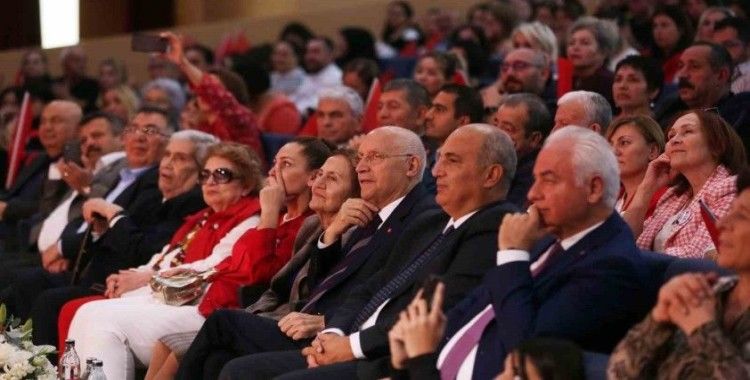 Ankara’da 100. yıla özel 100 çellistten konser
