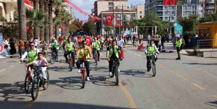 Manisa’da 100. yılda 100 bisikletli bisiklet turu yapıldı

