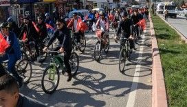 Erciş’te 100 bisikletliyle 100. yıl Cumhuriyet turu
