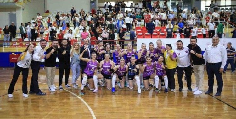 Pamukkale’de 100. yıl kutlamalarına sporla damga vuruldu
