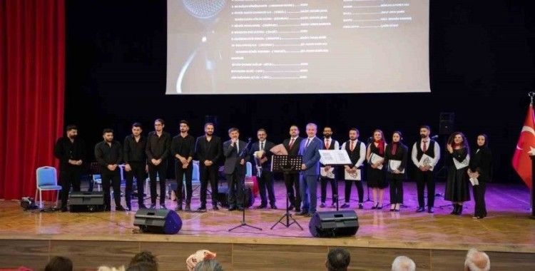 EBYÜ’de Cumhuriyetin Yüzüncü Yılında Doğu Anadolu Türküleri konseri düzenlendi
