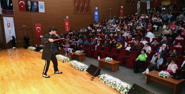 Talas’ta çocukların tatil keyfi sürüyor