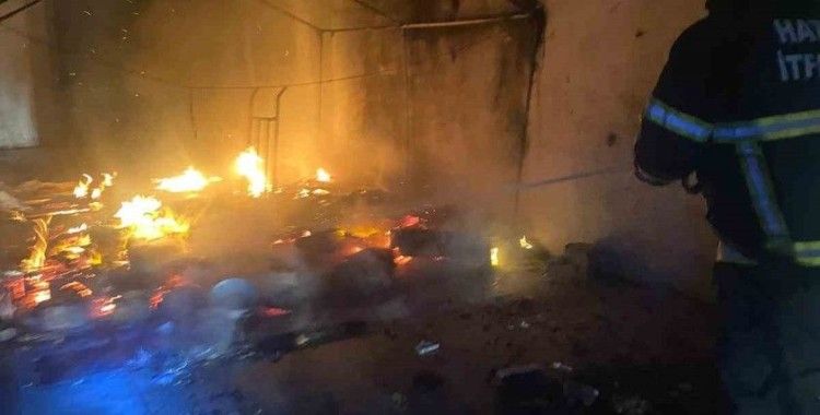 Hatay’da çadır yangını
