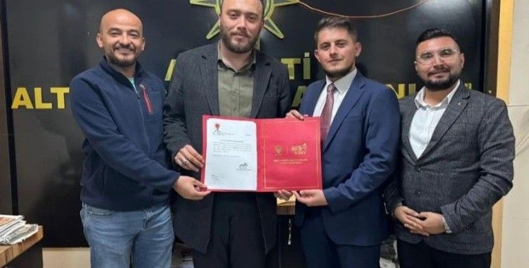 Altıntaş İlçe Gençlik Kollarında görev değişimi
