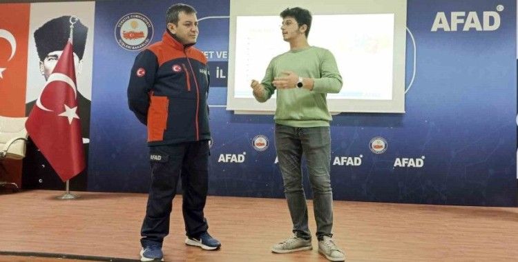 SUBÜ öğrencileri afet farkındalık eğitimi aldı