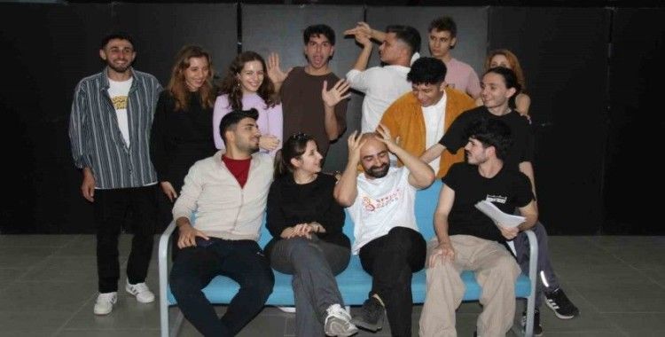 Geleceğin tiyatrocuları burada yetişiyor
