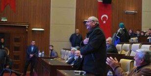 Mansur Yavaş, yapımı tamamlanan konutları hak sahiplerine teslim etti
