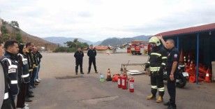 Marmaris’te itfaiyeden polise yangın eğitimi
