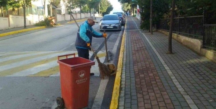 Derince’de hummalı temizlik
