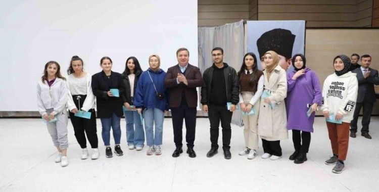 EBYÜ öğrencilerine burs desteği
