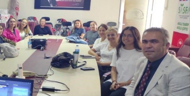 Efeler’in çiftçi kadınları bilinçleniyor
