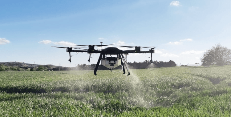 Tarımda havadan çözüm: dronlarla zirai ilaçlama