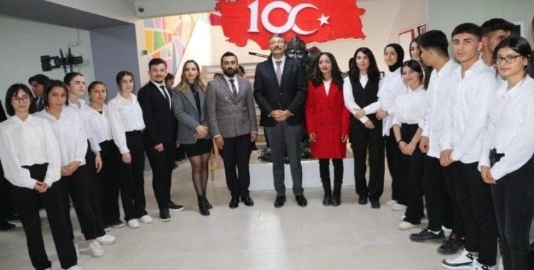 Vali Ali Çelik "Başarılı öğrencileri yurt için yurt dışı gezilerle ödüllendireceğiz"
