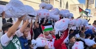 Ürdün'de çocuklar, Gazzeli akranlarıyla dayanışma için yürüdü