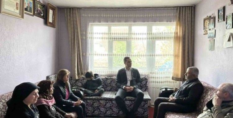 Kaymakam Artar, şehit ailelerinin taleplerini dinledi

