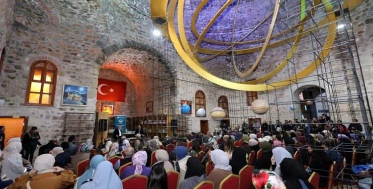 İlk Türk medresesinde “İnsanın Huzur Arayışı” konferansı yapıldı
