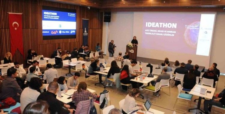 Ideathon Fikir Maratonu ile gençler İzmir’de buluştu
