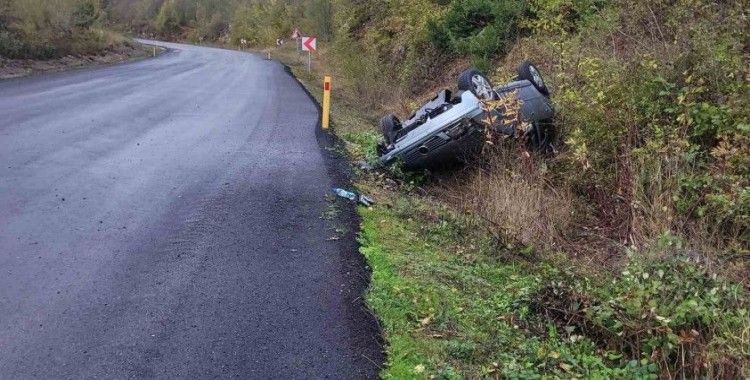 Otomobil takla attı: Sürücü ölümden döndü
