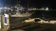 Antalya’da dalgalar sahile vurdu: Fırtına balıkçı teknelerini batırdı

