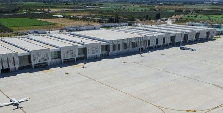Ekim ayında Balıkesir Koca Seyit Havalimanı’nda 18 bin 536 yolcuya hizmet verildi
