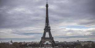 Fransa'da hava yolu çalışanlarının grevi Paris ve Toulouse'daki uçuşları aksattı