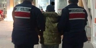 Manisa ve Denizli'de hırsızlık yapan şüpheli jandarmaya yakalandı