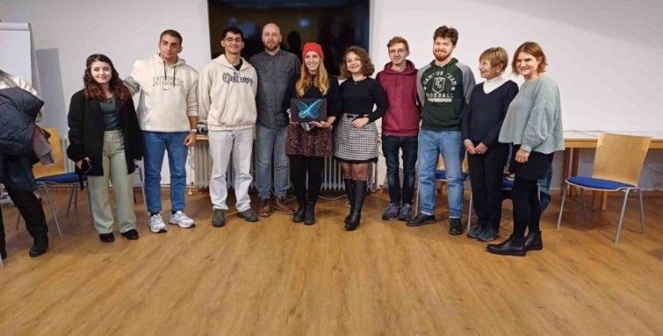 Gençler kültürel arası deneyim için buluştu
