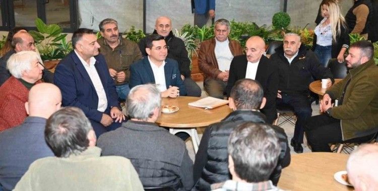 Tütüncü, Doğu Garajı Festival Çarşısı esnafıyla bir araya geldi
