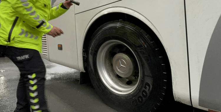 İstanbul'da ticari araçlarda kış lastiği kullanma zorunluluğu 25 Kasım'da başlayacak