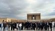Pamukkale Üniversite öğrencileri Anıtkabir ve TBMM’yi ziyaret etti
