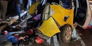 Silopi’de feci kaza: 2 ölü, 1’i ağır 5 yaralı
