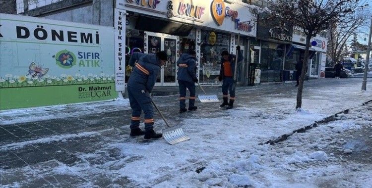 Doğu Anadolu'da kar yağışı durdu, soğuk hava etkisini koruyor