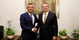 CHP Lideri Özel ile geleceğin Ayvalık’ını konuştular
